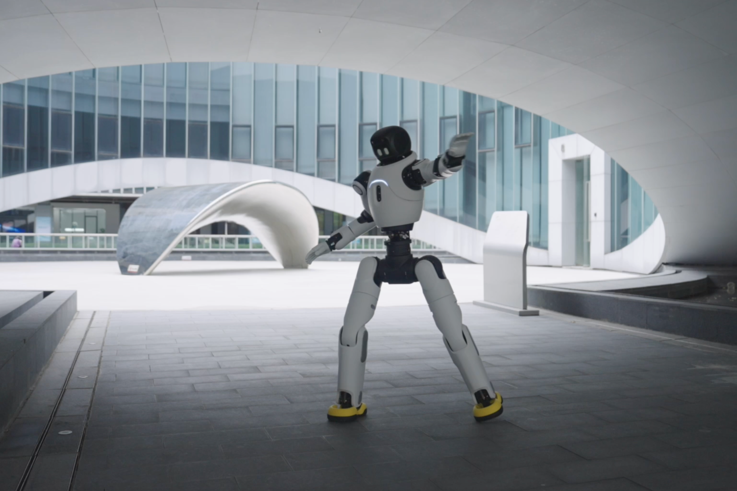 熊猫体育「灵创」平台来了！0 代码、0 门槛，人人都是机器人训练大师